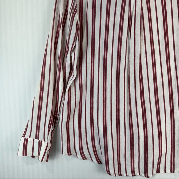 B.P. White Red Stripes Viscose Button Up Shirt Junior Size Large Nautical Prep - Picture 7 of 9